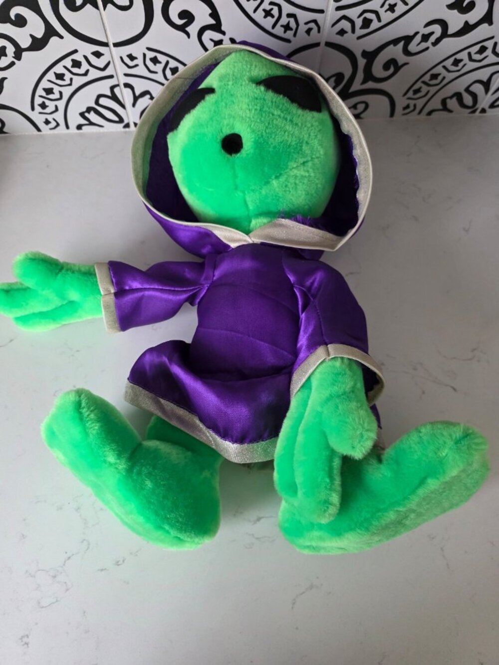 Vintage Believe the Alien NANCO 1996 Purple hoodie large 17” Plush - Picture 3 of 5